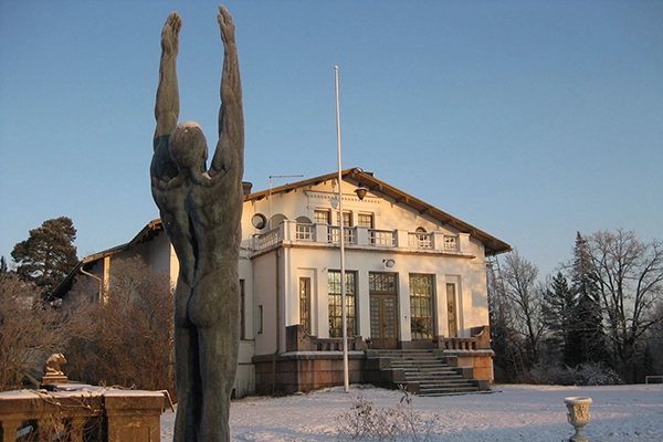 Häät Oitbackan kartanossa oitbackan kartanon paarakennus